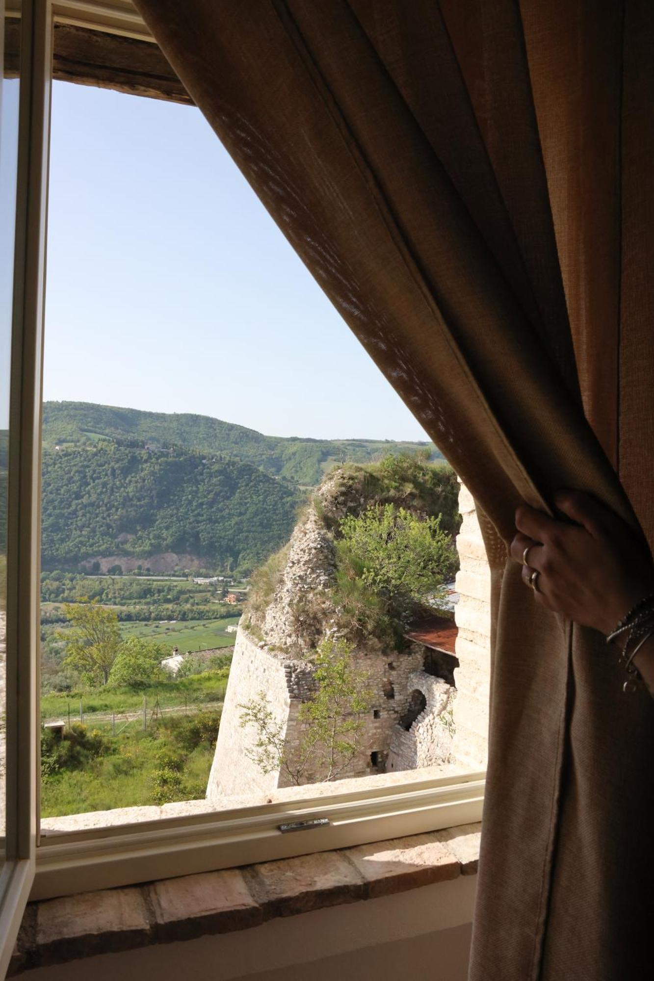 Locanda La Rocca Residenza D'Epoca Fossombrone Ngoại thất bức ảnh