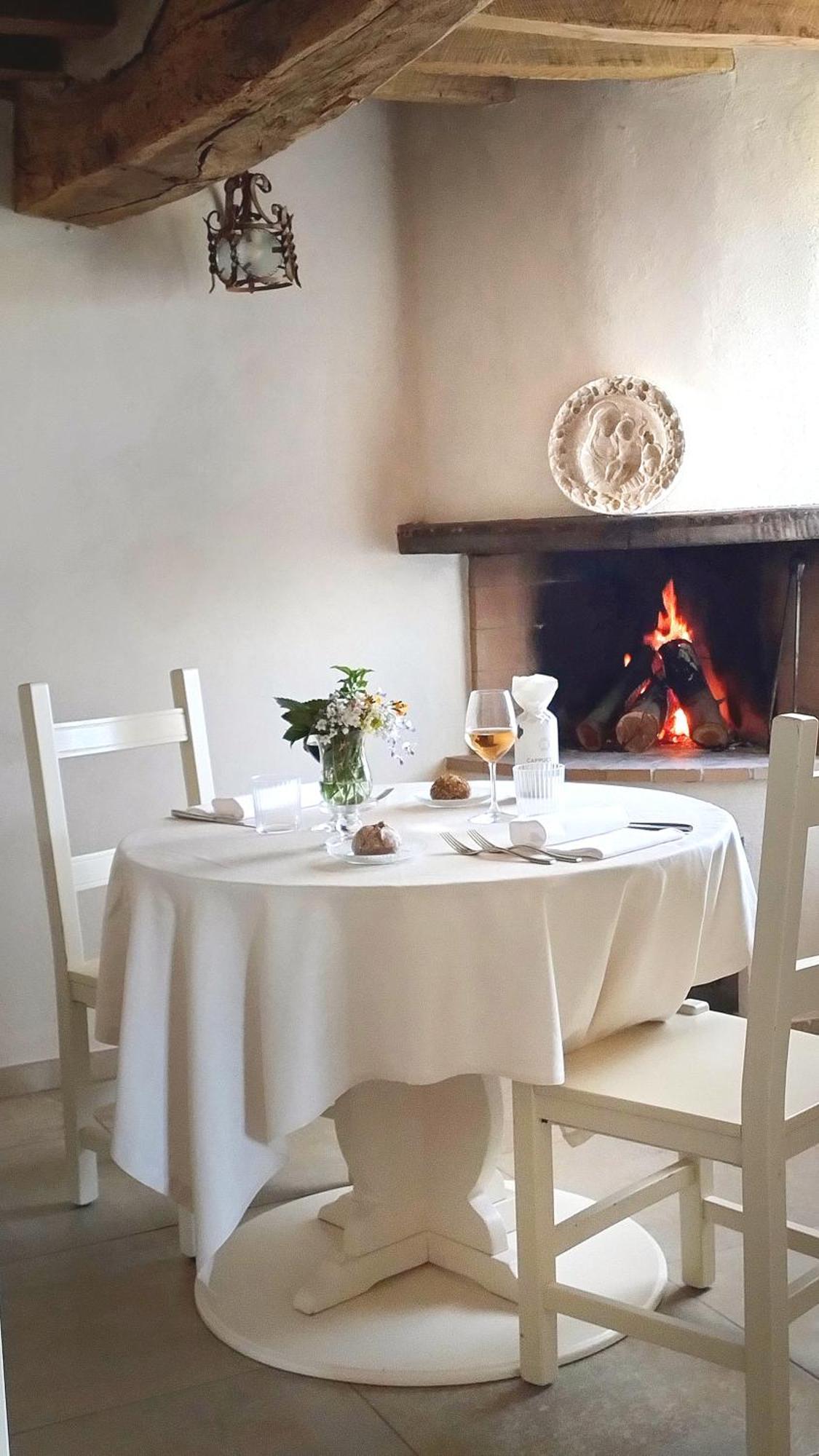 Locanda La Rocca Residenza D'Epoca Fossombrone Ngoại thất bức ảnh